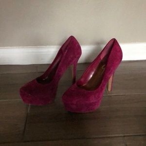Jessica Simpson Waleo Magenta suede